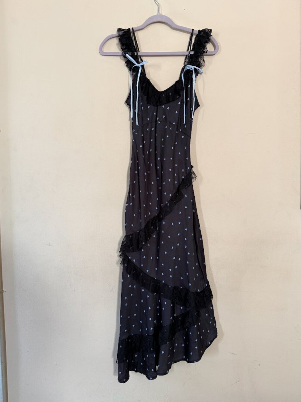 UO Kimchi Blue Adalyn Satin Off the Shoulder Asymmetric Midi Slip Dress Small - Picture 4 of 13